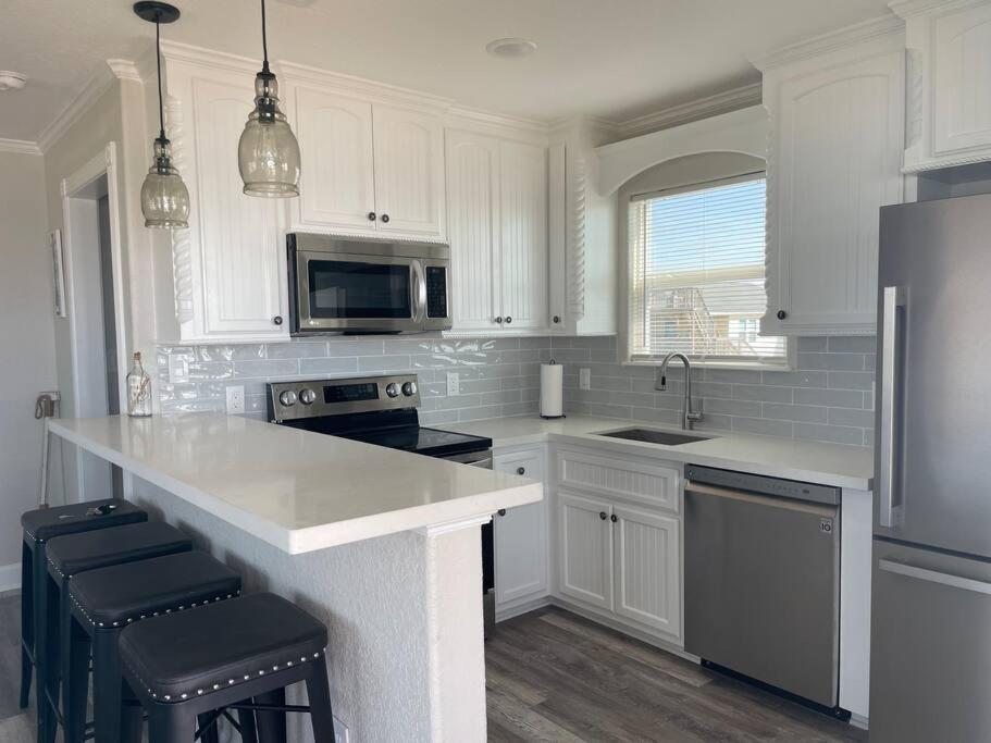 Surfside Beachfront Luxe מראה חיצוני תמונה